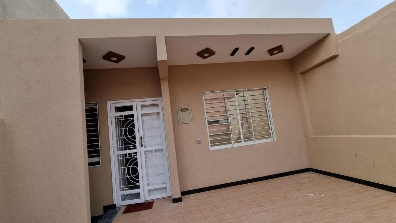Gulshan Guest House Karachi Exterior photo